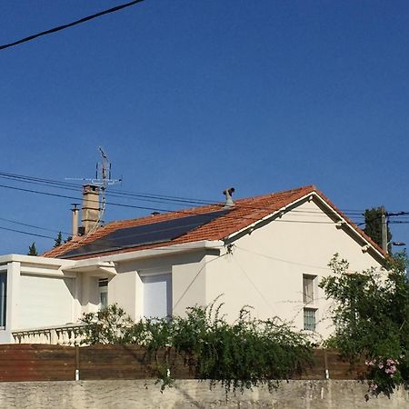Studio En Provence Aubagne Luaran gambar